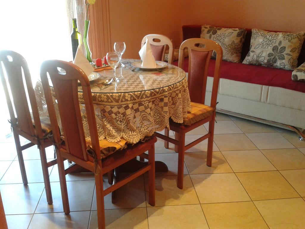 Diana Apartman Брсеч Экстерьер фото