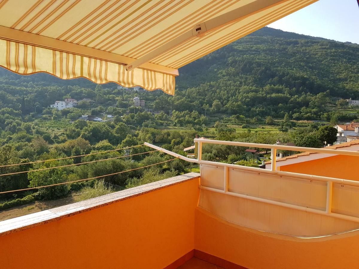 Diana Apartman Брсеч Экстерьер фото